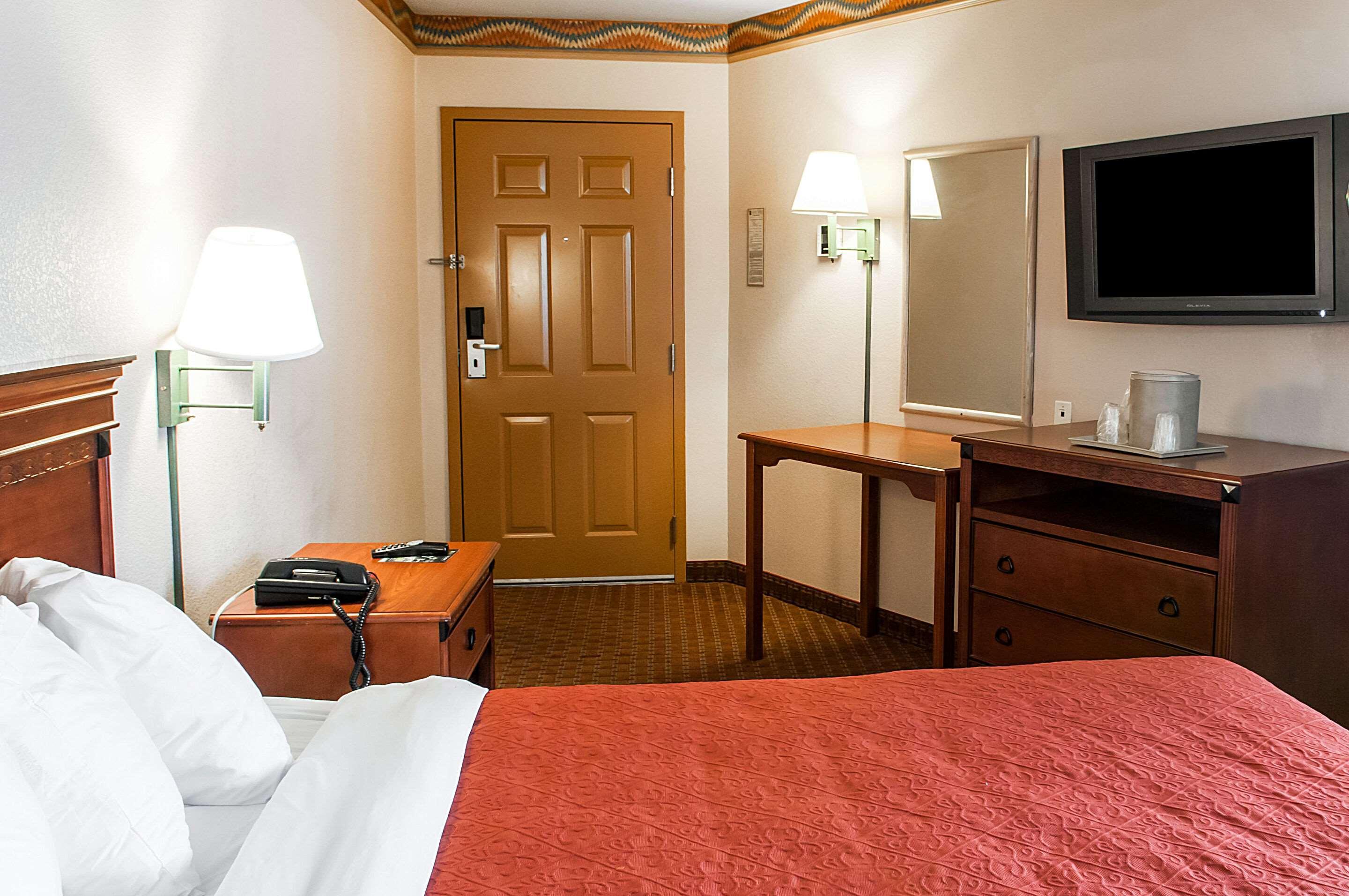 Quality Inn & Suites Las Cruces - University Area Exteriör bild