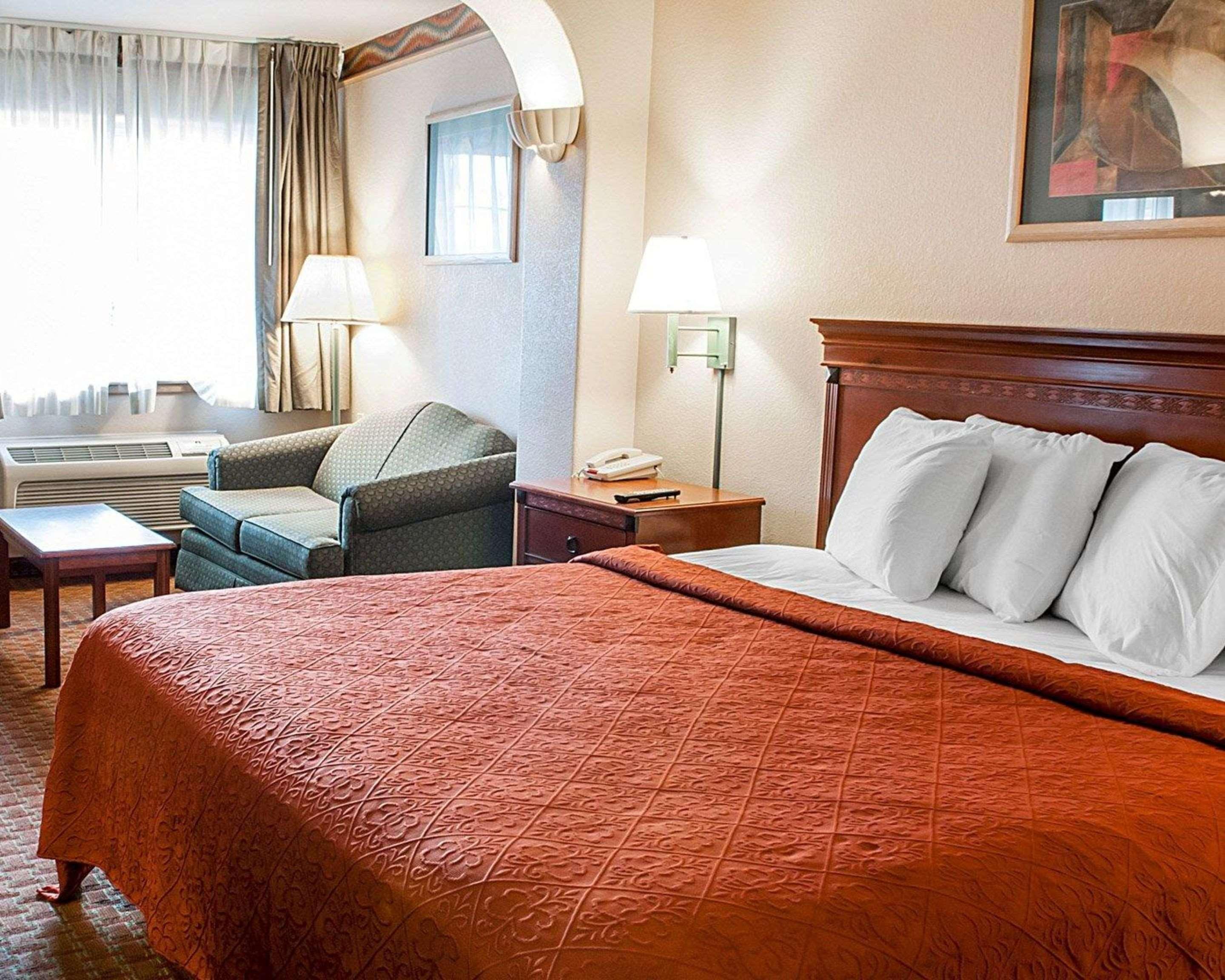 Quality Inn & Suites Las Cruces - University Area Exteriör bild