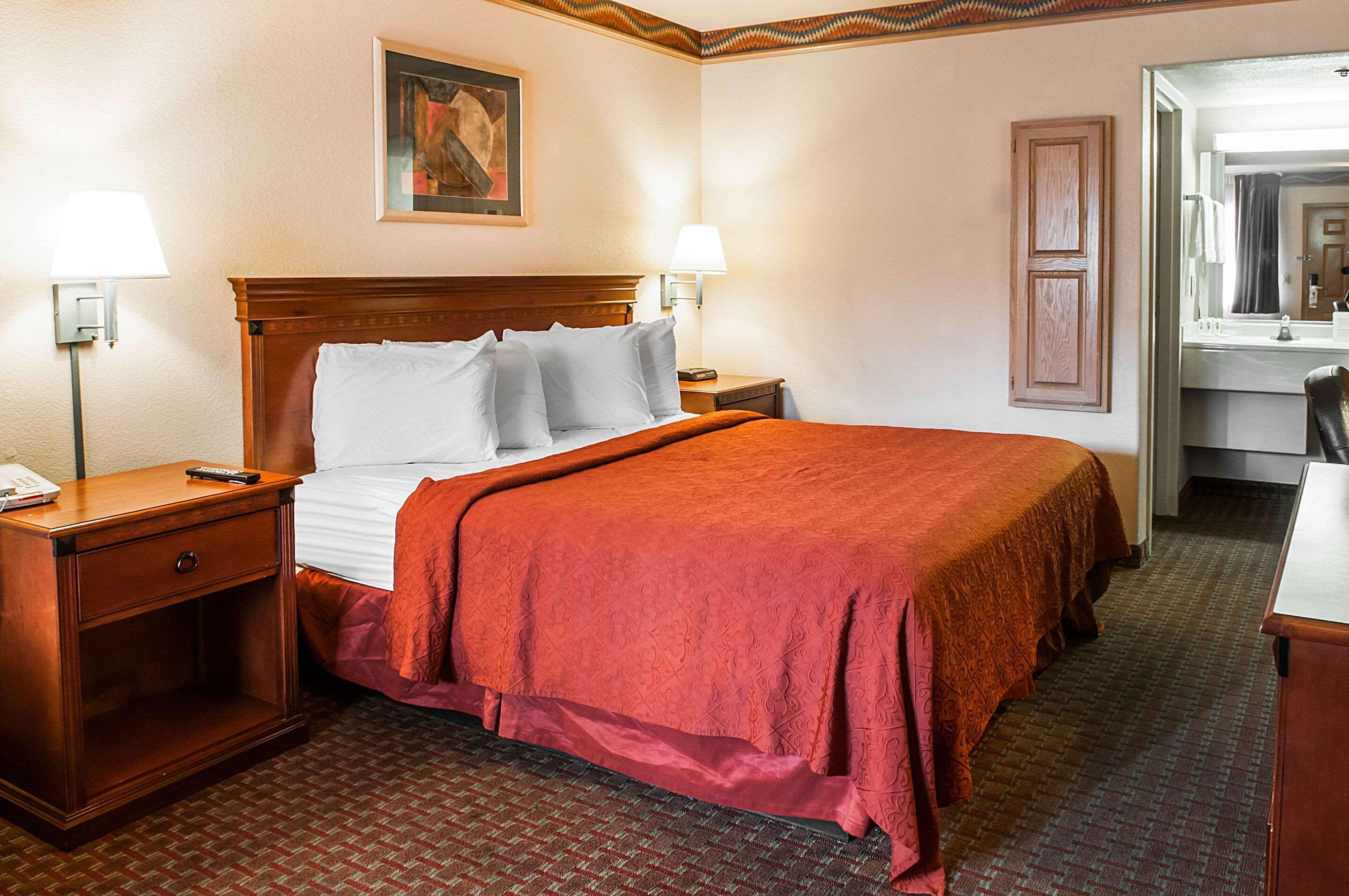 Quality Inn & Suites Las Cruces - University Area Exteriör bild