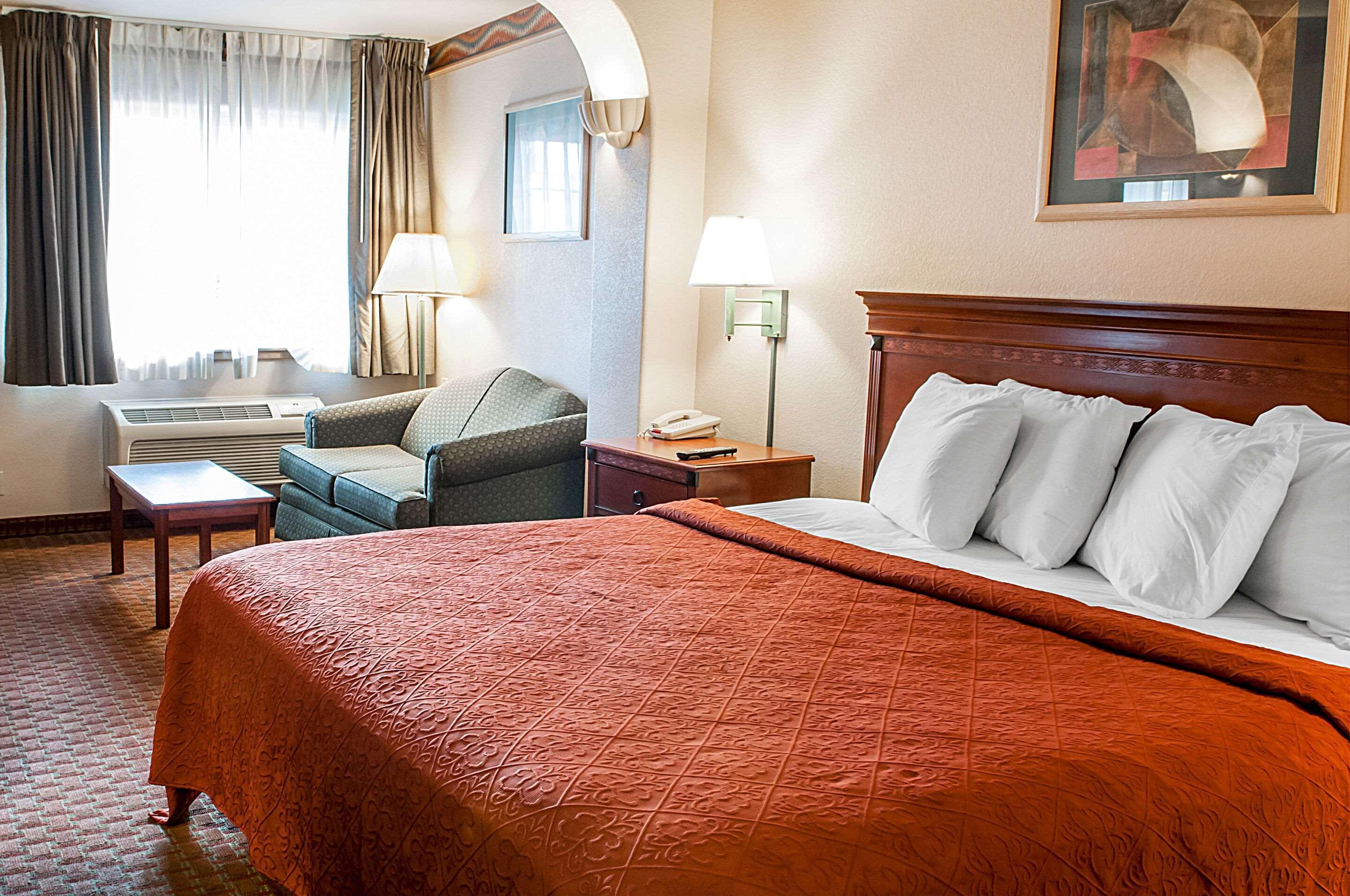 Quality Inn & Suites Las Cruces - University Area Exteriör bild