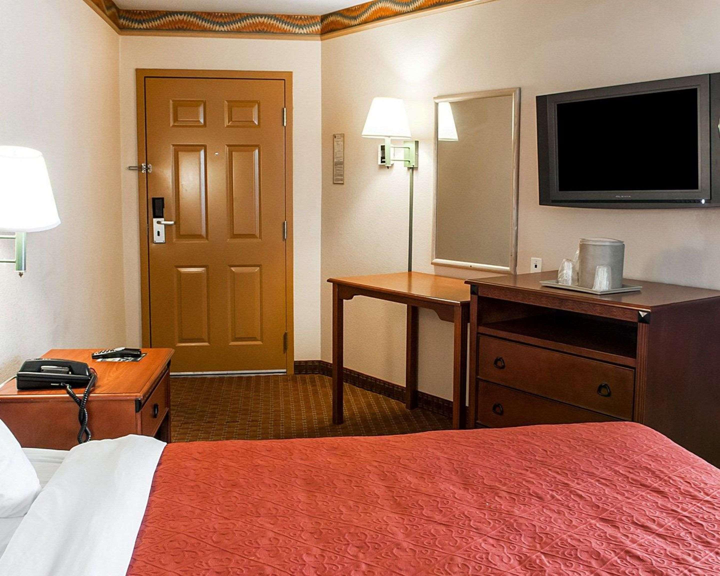 Quality Inn & Suites Las Cruces - University Area Exteriör bild