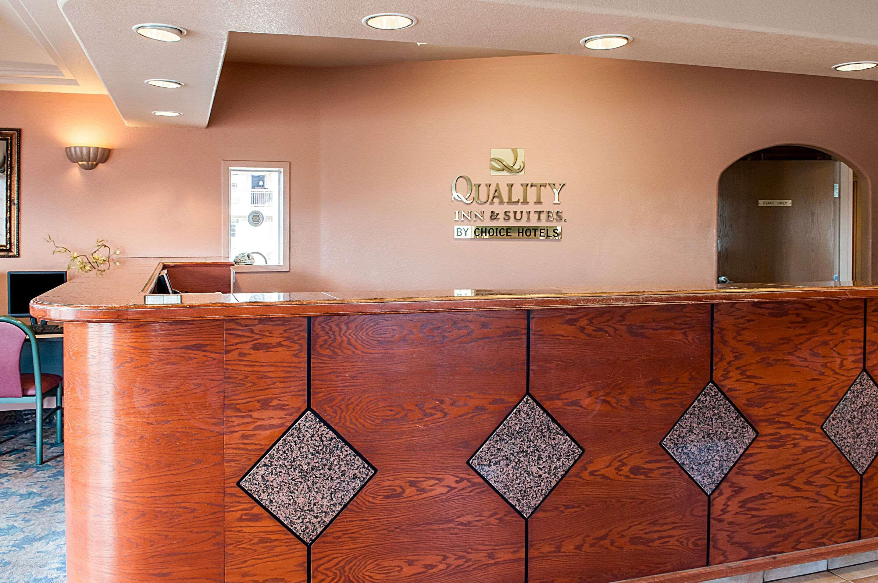 Quality Inn & Suites Las Cruces - University Area Exteriör bild