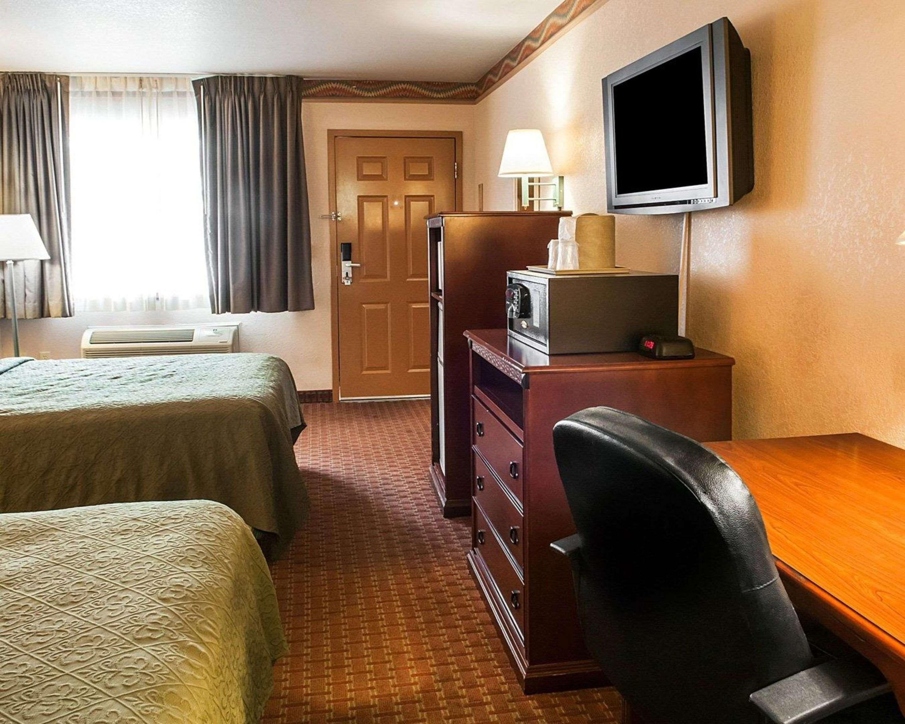 Quality Inn & Suites Las Cruces - University Area Exteriör bild