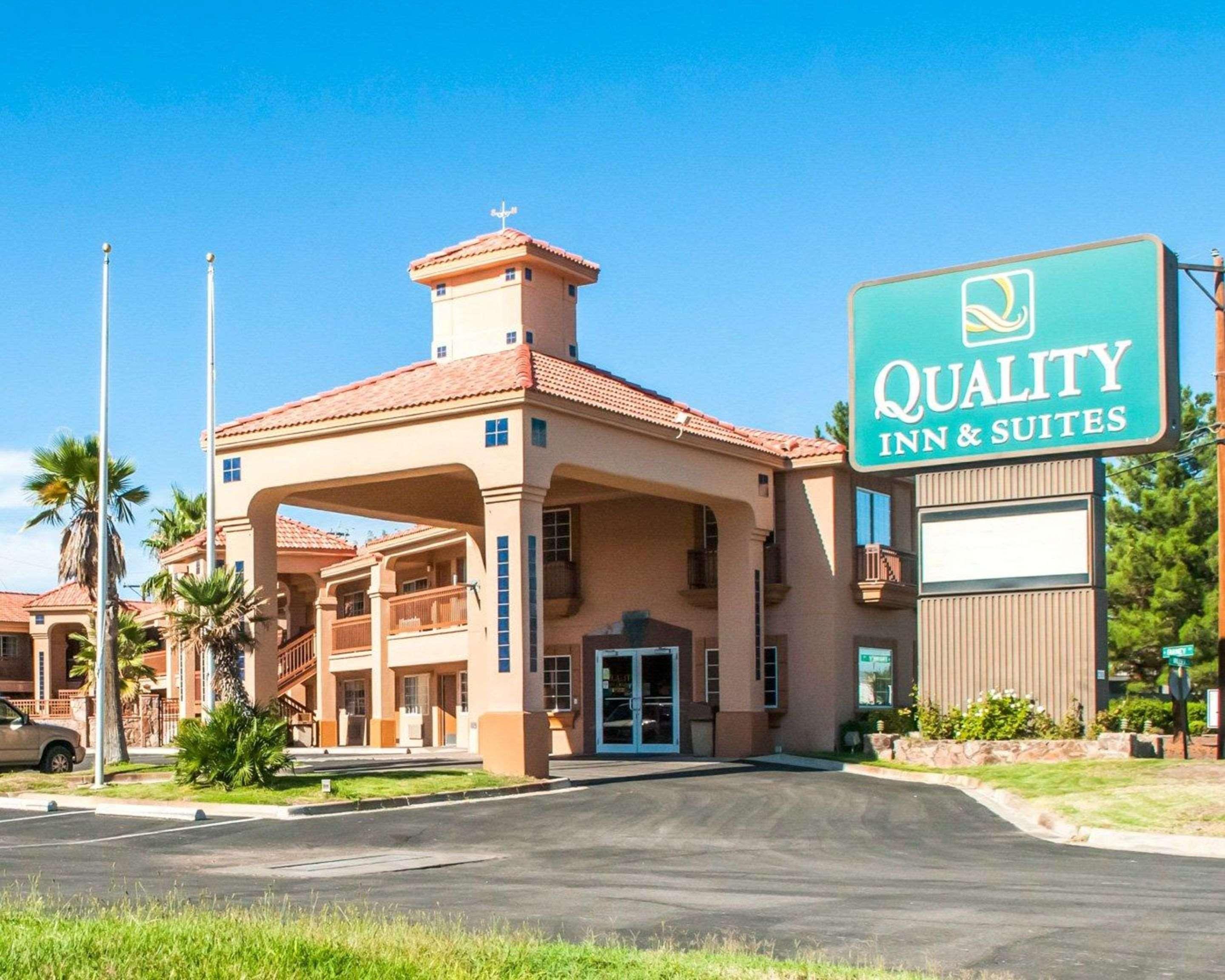 Quality Inn & Suites Las Cruces - University Area Exteriör bild